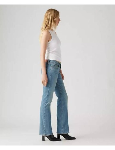 A24---levis---SUPERLOW BOOTCUT 0001_2_P.JPG