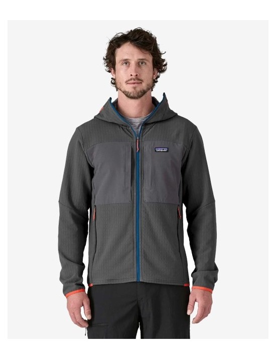 A24---patagonia---MS R2 TECH FACE HOODY 83731FGE.JPG